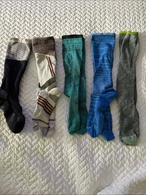 Sockwell Women's Knee-High Compression Socks Bundle 5 Pairs (Small)
